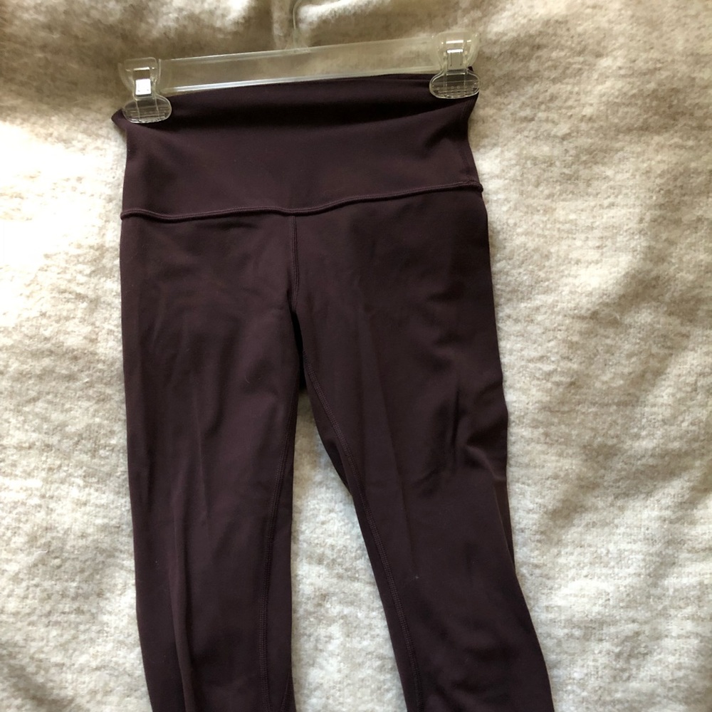 ➰ Black Cherry Lululemon Align Crops